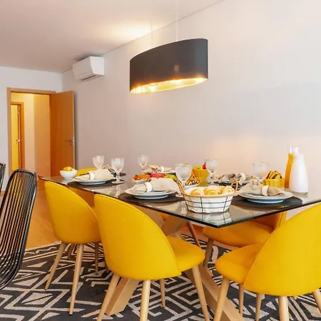 Elegancia E Conforto No Centro Do Апартаменты *